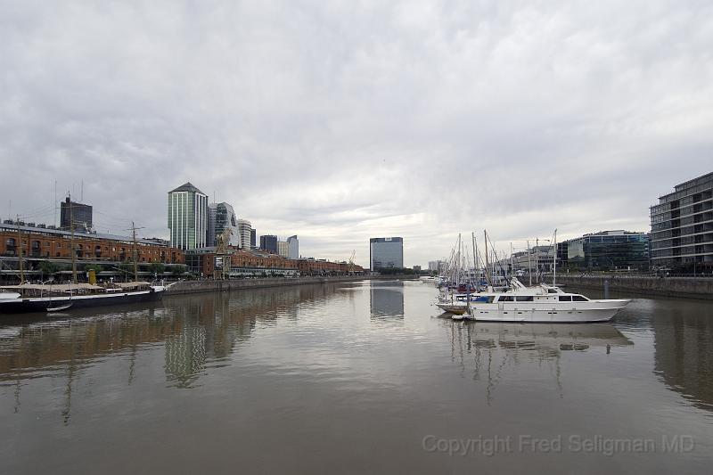 20071201_175931  D2X 4200X2800.jpg - Puerto Madero (dock renovation area)